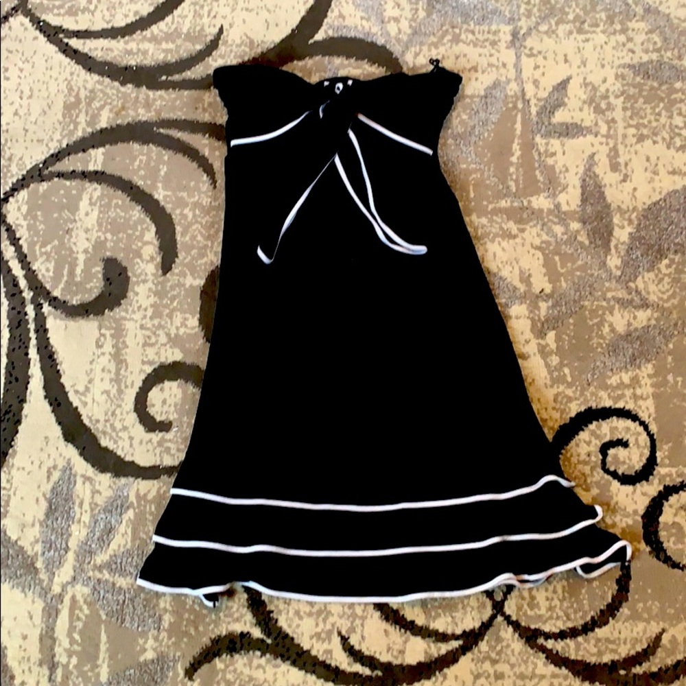 Black strapless dress